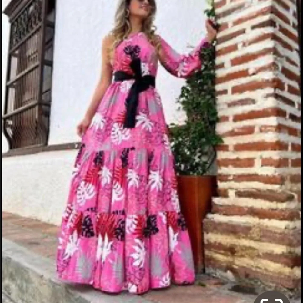 - Brand new - Beautiful fall summer dresses, so feminine,imported - Picture 2 of 3